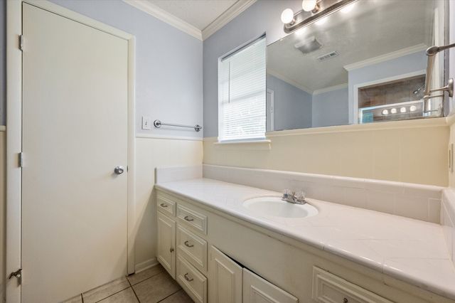 628 Madison Drive, Corsicana, TX 75110