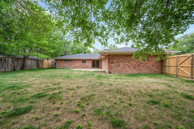 628 Madison Drive, Corsicana, TX 75110