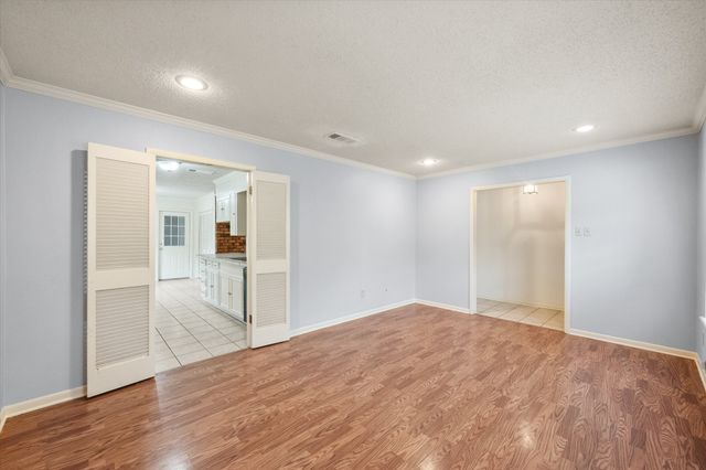 628 Madison Drive, Corsicana, TX 75110