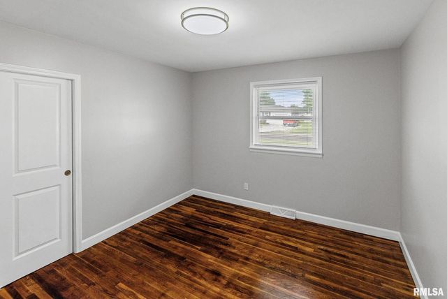 510 Westhaven Drive, Centralia, IL 62801