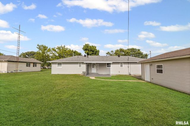 510 Westhaven Drive, Centralia, IL 62801