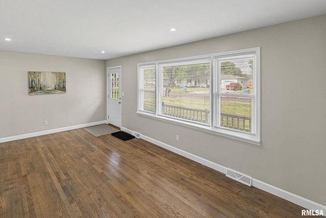 510 Westhaven Drive, Centralia, IL 62801