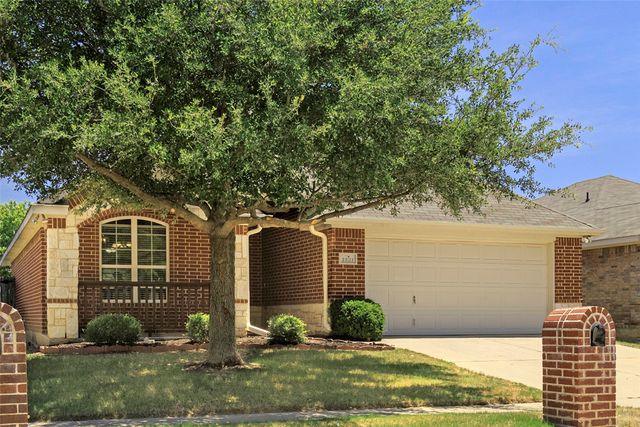 1521 Wickham Drive, Burleson, TX 76028
