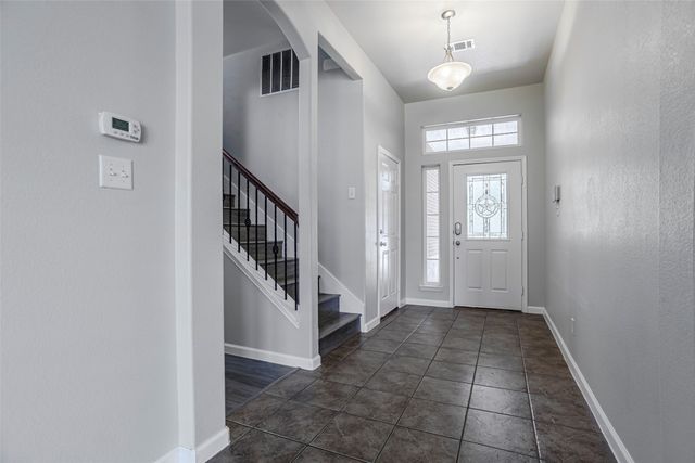 1521 Wickham Drive, Burleson, TX 76028