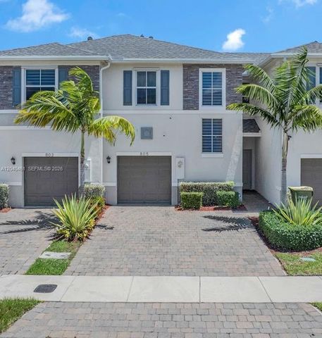 805 SE 18th St, Homestead, FL 33034