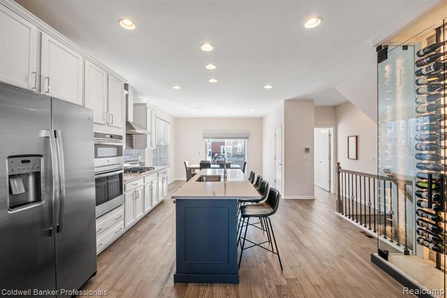 47749 Alden Terrace N, Northville, MI 48168