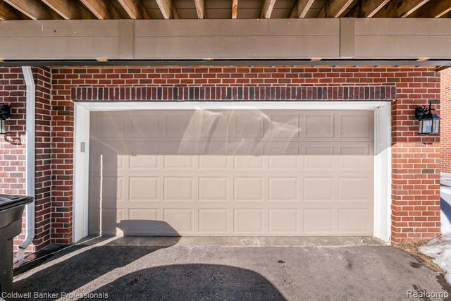 47749 Alden Terrace N, Northville, MI 48168