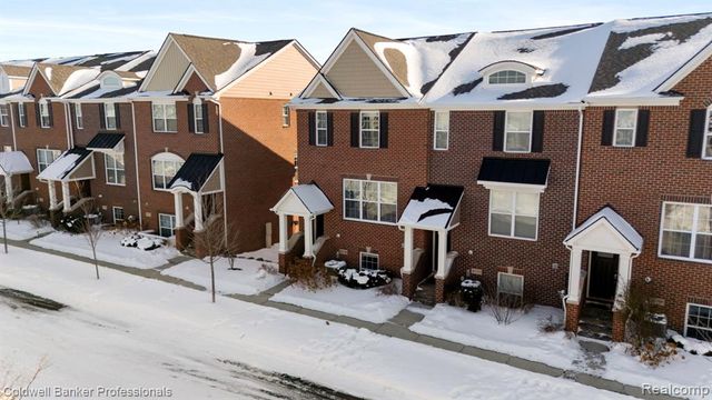 47749 Alden Terrace N, Northville, MI 48168