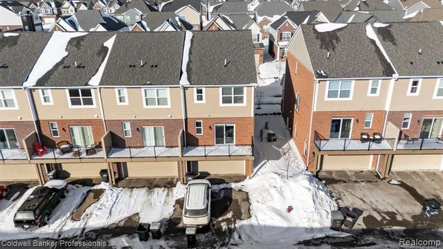 47749 Alden Terrace N, Northville, MI 48168