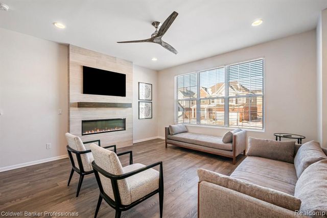 47749 Alden Terrace N, Northville, MI 48168