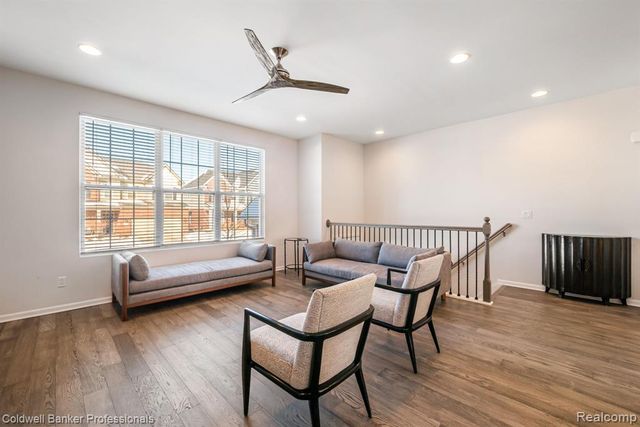 47749 Alden Terrace N, Northville, MI 48168