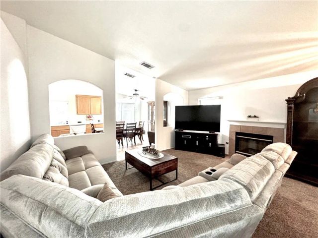 12733 Appian Avenue, Victorville, CA 92395