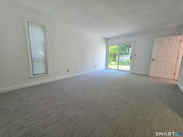 643 Heritage Village A, Southbury, CT 06488