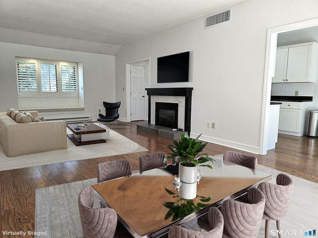 643 Heritage Village A, Southbury, CT 06488