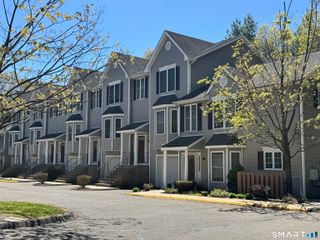 157 Leeder Hill Drive 705, Hamden, CT 06517