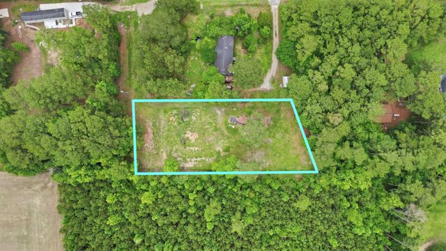 125 Old Groves Ln., Conway, SC 29526