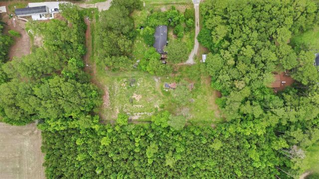125 Old Groves Ln., Conway, SC 29526