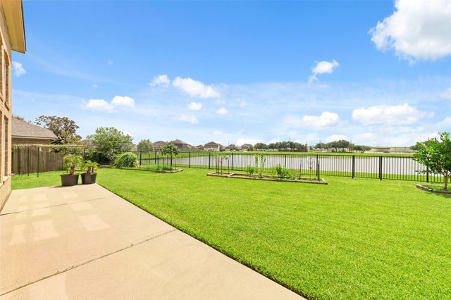 8 Terra Bella, Manvel, TX 77578