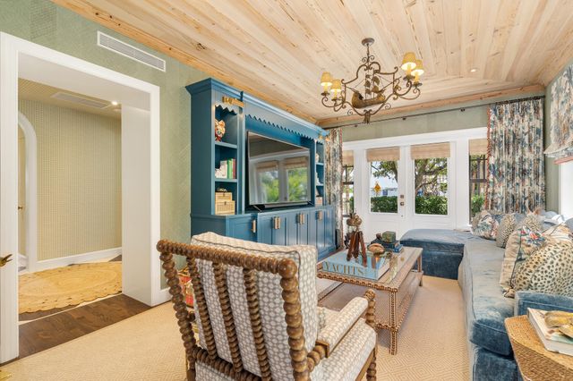 3101 Washington Road, West Palm Beach, FL 33405