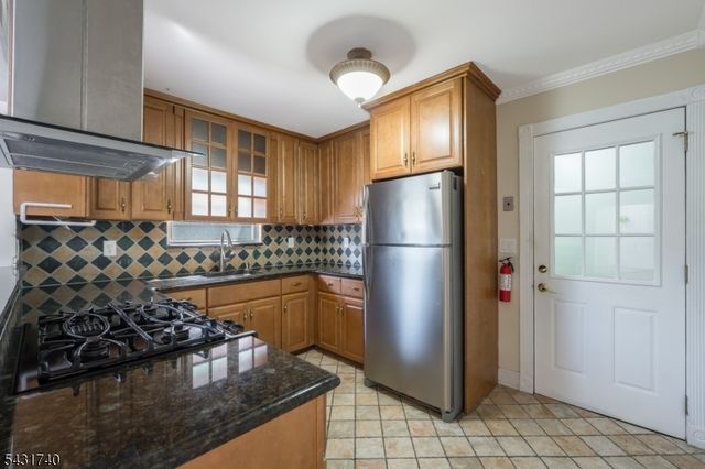 15 Alyson Pl, Bloomfield Twp., NJ 07003