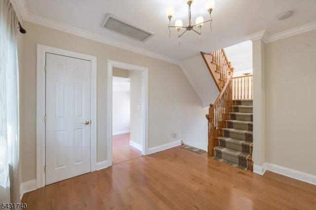 15 Alyson Pl, Bloomfield Twp., NJ 07003