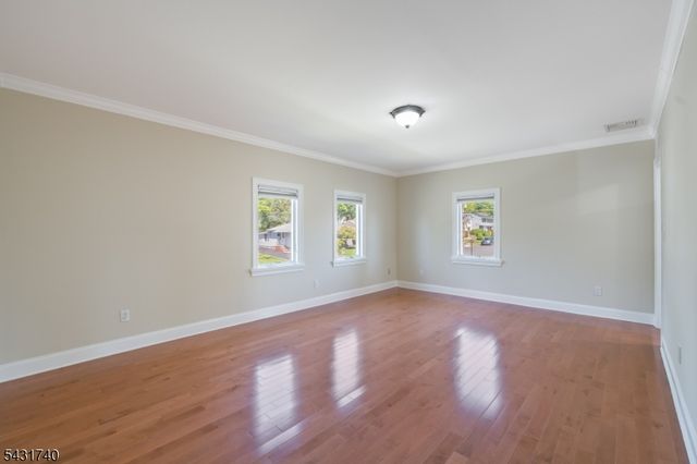 15 Alyson Pl, Bloomfield Twp., NJ 07003