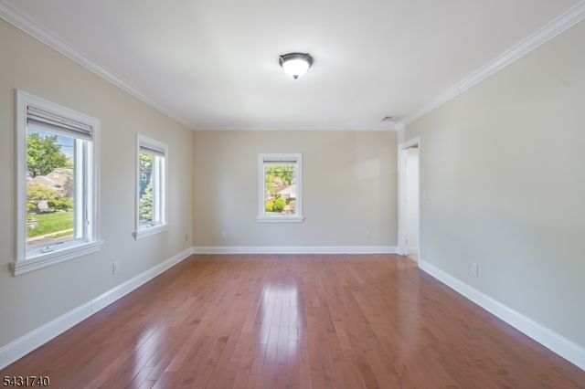 15 Alyson Pl, Bloomfield Twp., NJ 07003