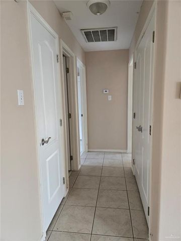 1711 Tampa Street A, Edinburg, TX 78541