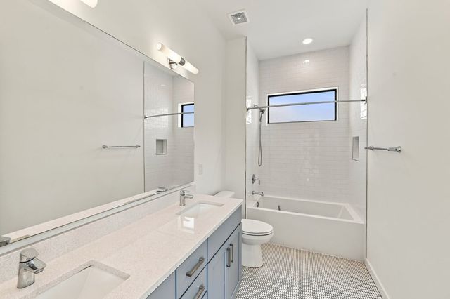 101 Inara Court, Carrboro, NC 27510