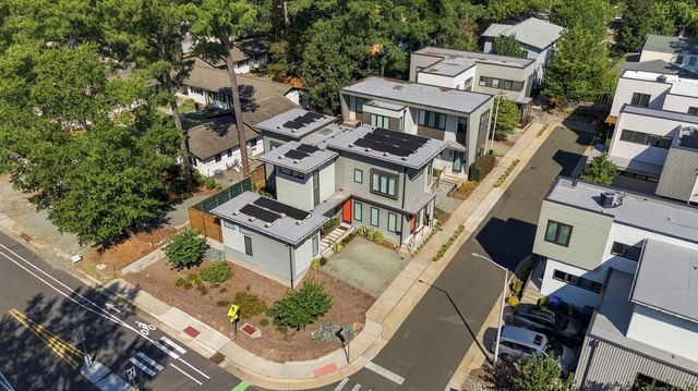 101 Inara Court, Carrboro, NC 27510
