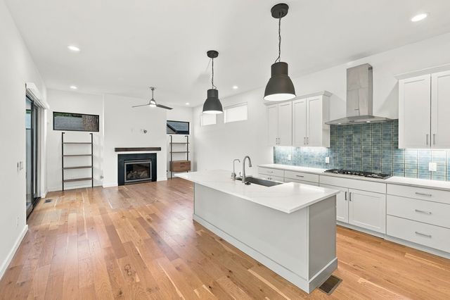 101 Inara Court, Carrboro, NC 27510