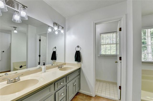 788 Flowers Crossing, Lawrenceville, GA 30044