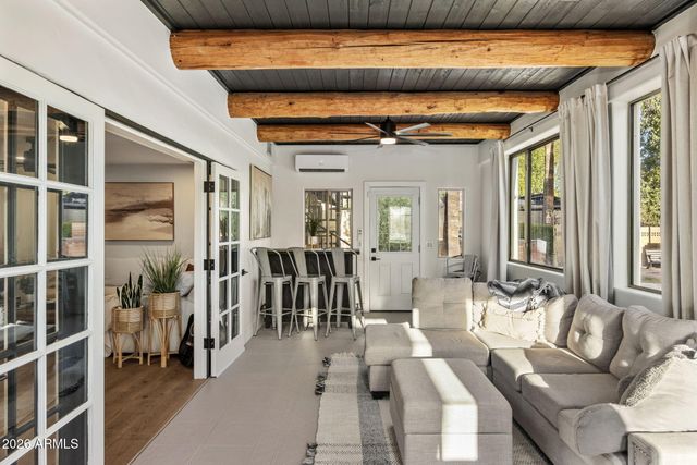 801 W GLENEAGLES Drive, Phoenix, AZ 85023