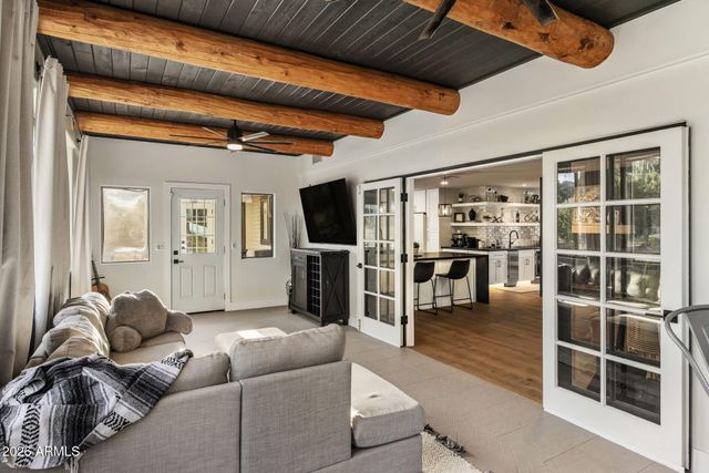 801 W GLENEAGLES Drive, Phoenix, AZ 85023