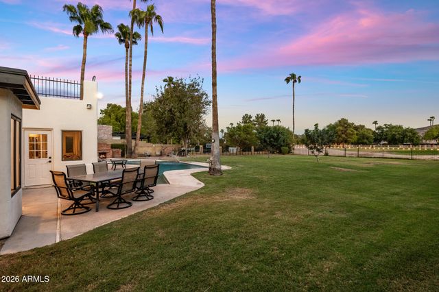 801 W GLENEAGLES Drive, Phoenix, AZ 85023