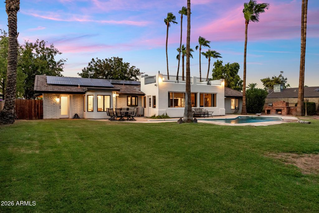 801 W GLENEAGLES Drive, Phoenix, AZ 85023 — photo 3