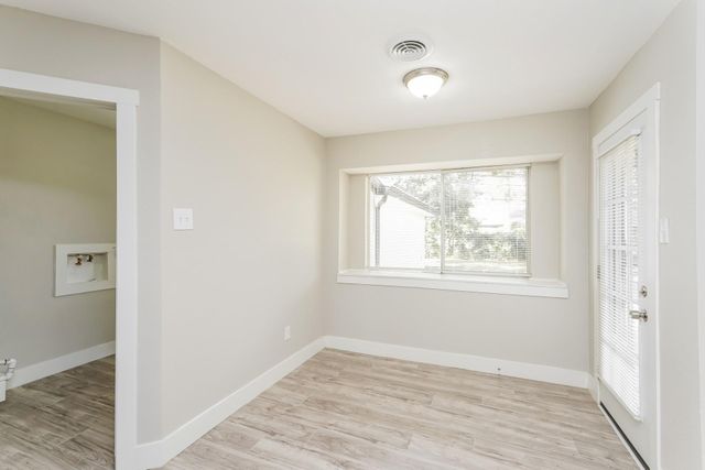 1910 Indian Shores Road, Crosby, TX 77532