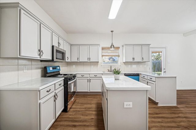 4534 Marquis Avenue, Baytown, TX 77521