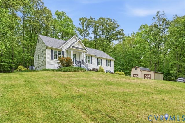 4610 Whittle Branch Ln, Goochland, VA 23063