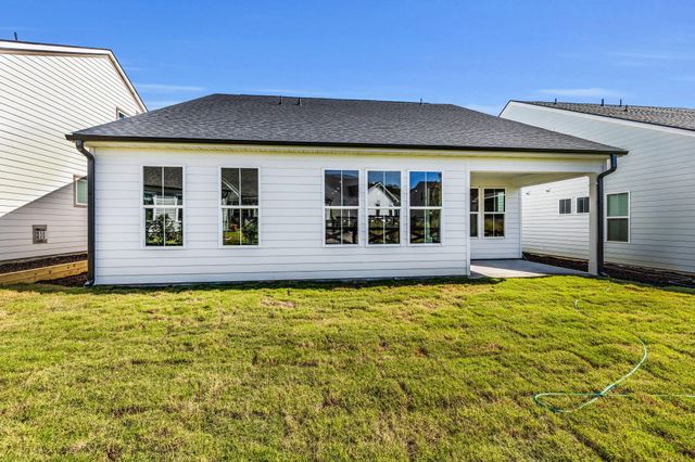 2608 Butlers Green Circle 11, Chattanooga, TN 37421