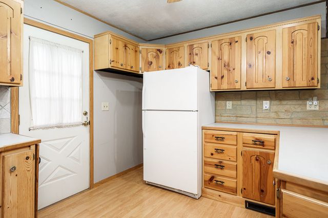 1126 COLUMBIA Avenue, Belvidere, IL 61008