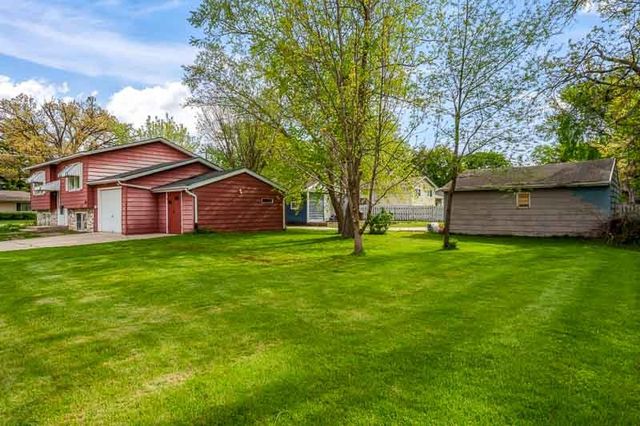 1126 COLUMBIA Avenue, Belvidere, IL 61008