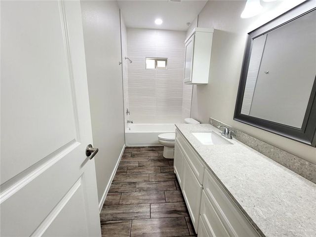 2705 Sage Drive 3, Weslaco, TX 78596