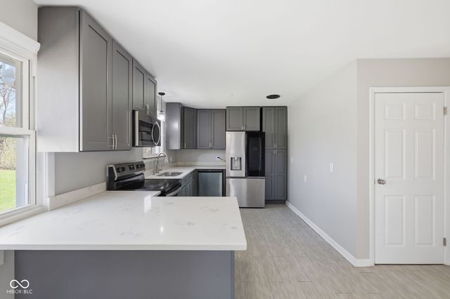 4406 Radnor Road, Indianapolis, IN 46226