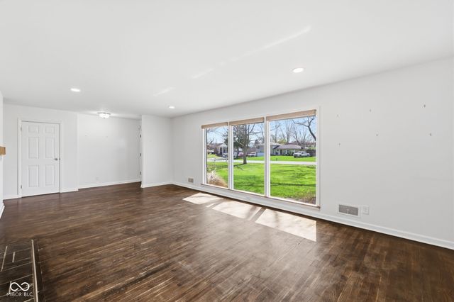 4406 Radnor Road, Indianapolis, IN 46226