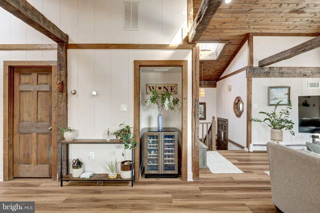 6918 CHELSEA RD, Mclean, VA 22101