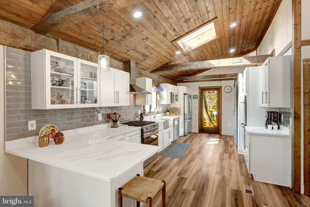 6918 CHELSEA RD, Mclean, VA 22101