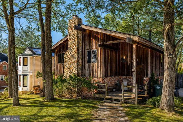 6918 CHELSEA RD, Mclean, VA 22101