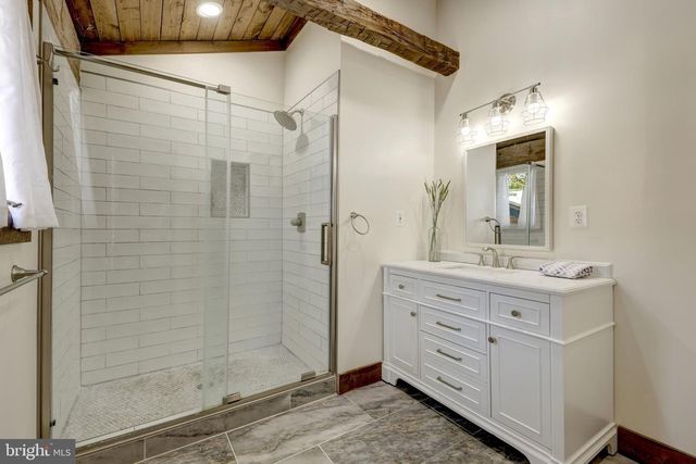 6918 CHELSEA RD, Mclean, VA 22101