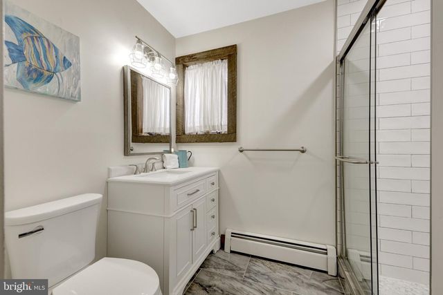 6918 CHELSEA RD, Mclean, VA 22101